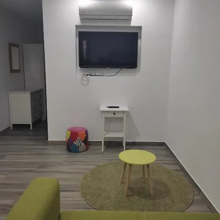 Studio Apartman V * Split